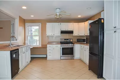 45 Elm Avenue, Augusta, ME 04330 - Photo 8