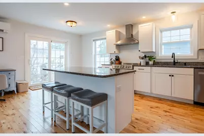 25 Raymond Street, Biddeford, ME 04005 - Photo 2