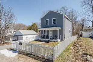 25 Raymond St, Biddeford, ME 04005 - Photo 1