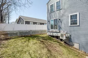 25 Raymond St, Biddeford, ME 04005 - Photo 46