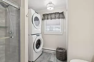 78 E Grand Ave, Old Orchard Beach, ME 04064 - Photo 16