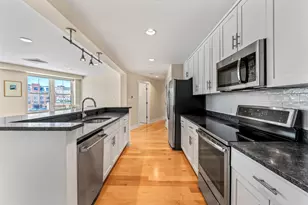 25 High St, Portland, ME 04101 - Photo 4