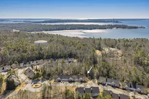 6 Mackworth Ln, Cumberland, ME 04110 - Photo 2