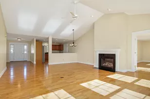 6 Mackworth Ln, Cumberland, ME 04110 - Photo 12