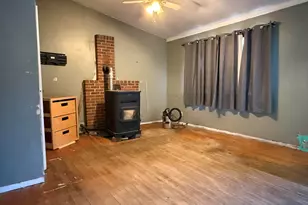 40 Lake View Dr, Rockland, ME 04841 - Photo 10