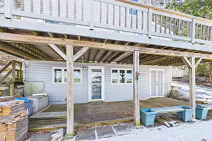 956 Memorial Dr, Winthrop, ME 04364 - Photo 8