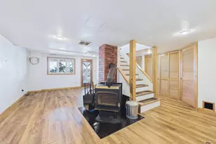 956 Memorial Dr, Winthrop, ME 04364 - Photo 30