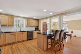 73 Hillview Ave, Saco, ME 04072 - Photo 10