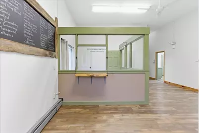 17 Gary Street, Paris, ME 04281 - Photo 2