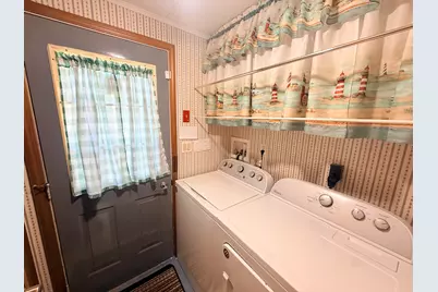 19 Larry Lane, Brunswick, ME 04011 - Photo 6