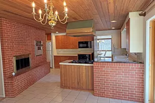 685 Main Rd, Holden, ME 04429 - Photo 10