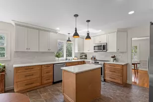 847 Middlesex Rd, Topsham, ME 04086 - Photo 16