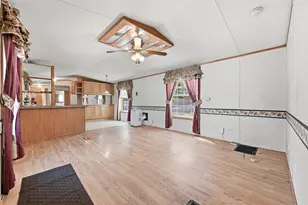 402 Lowell Town Rd, Wiscasset, ME 04578 - Photo 20