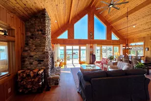 28 City Point Rd, Vinalhaven, ME 04863 - Photo 6