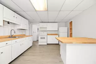 22 Ash St, Waterville, ME 04901 - Photo 10