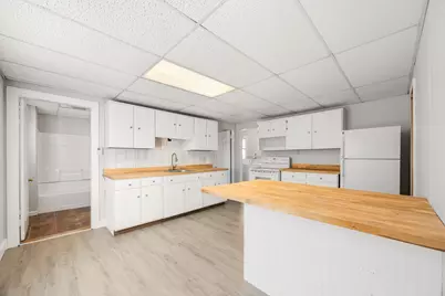 22 Ash Street, Waterville, ME 04901 - Photo 4