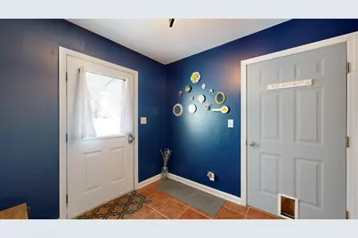 386 East Avenue, Lewiston, ME 04240 - Photo 8