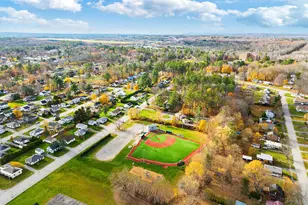 53 Mathews Ave, Waterville, ME 04901 - Photo 16