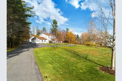 53 Mathews Avenue, Waterville, ME 04901 - Photo 2