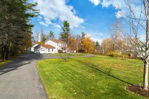 53 Mathews Ave, Waterville, ME 04901 - Photo 2