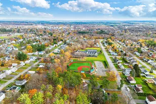 53 Mathews Ave, Waterville, ME 04901 - Photo 14