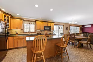 53 Mathews Ave, Waterville, ME 04901 - Photo 22