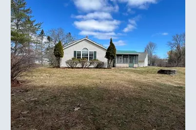 1071 Clinton Avenue, Benton, ME 04901 - Photo 2