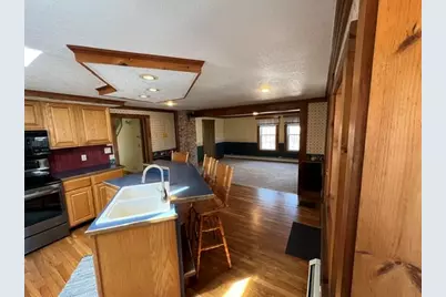 1071 Clinton Avenue, Benton, ME 04901 - Photo 12