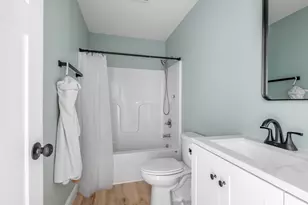 30 Wildwood Dr, Bangor, ME 04401 - Photo 22