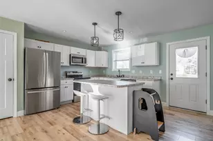 30 Wildwood Dr, Bangor, ME 04401 - Photo 4