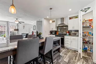 25 Birch St, Winthrop, ME 04364 - Photo 10