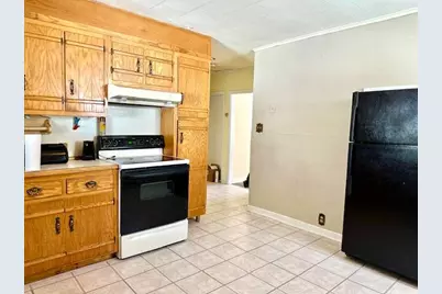 158 Pleasant Avenue, Madawaska, ME 04756 - Photo 10