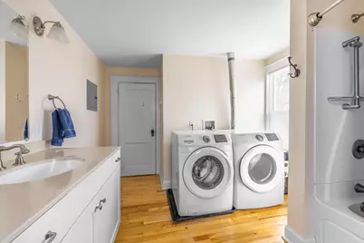 178 W Broadway, Bangor, ME 04401 - Photo 16