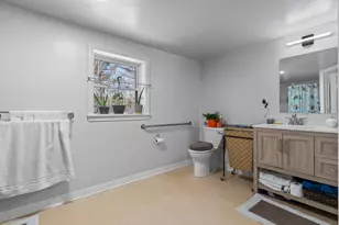 45 Sherwood Dr, Augusta, ME 04330 - Photo 28