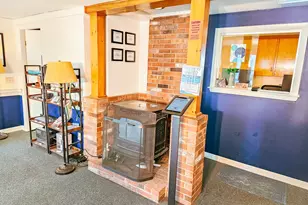 128 Middle St, Farmington, ME 04938 - Photo 18