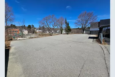 128 Middle Street, Farmington, ME 04938 - Photo 12