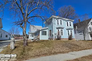 128 Middle St, Farmington, ME 04938 - Photo 10