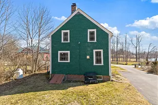 324 Main St, Vassalboro, ME 04989 - Photo 6