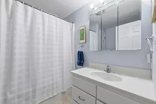 7 Cambridge Ct, Kennebunk, ME 04043 - Photo 24