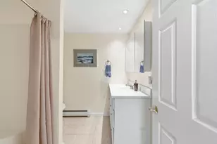 7 Cambridge Ct, Kennebunk, ME 04043 - Photo 30