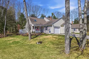 7 Cambridge Ct, Kennebunk, ME 04043 - Photo 4