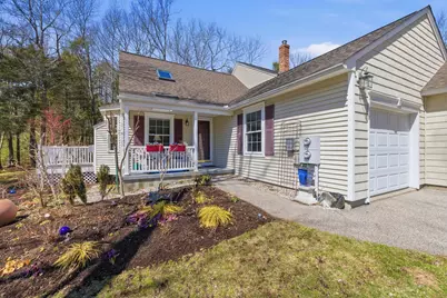 7 Cambridge Court #7, Kennebunk, ME 04043 - Photo 2