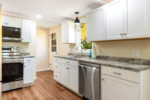 15 Moore Ave, Auburn, ME 04210 - Photo 8