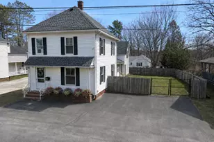 10 Blethen St, Lisbon, ME 04252 - Photo 2