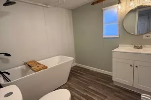 44 Sparrow Dr, Augusta, ME 04330 - Photo 6