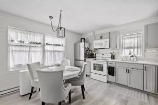 3 Nichols Ln, Kennebunk, ME 04043 - Photo 6