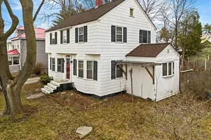 7 Donald St, Waterville, ME 04901 - Photo 2