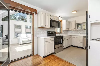 16 Meadow Way, Cape Elizabeth, ME 04107 - Photo 14