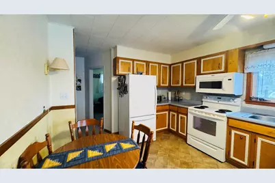 35 Leighton Avenue, Limestone, ME 04750 - Photo 6