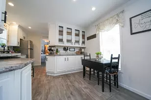 979 Essex St, Bangor, ME 04401 - Photo 12